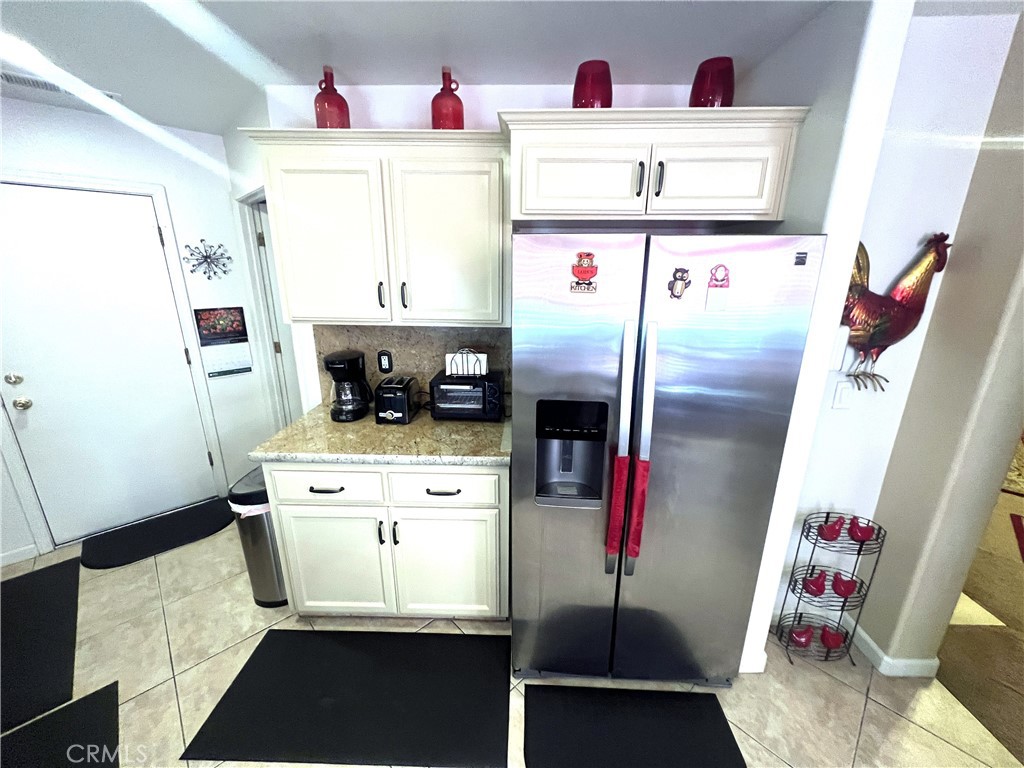 6168 W Scott Ave, Fresno, CA 93723