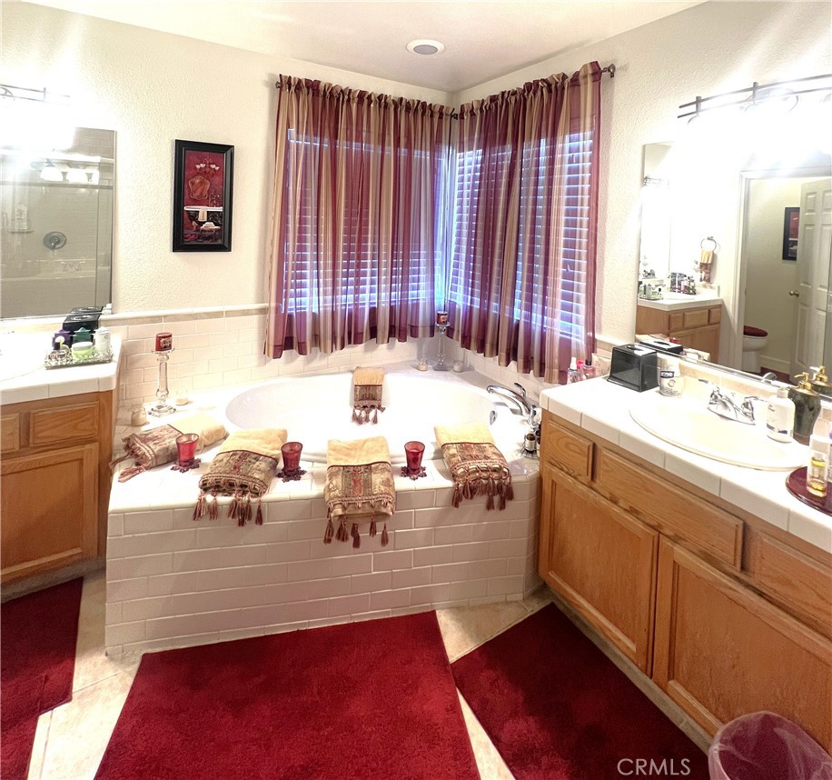 6168 W Scott Ave, Fresno, CA 93723