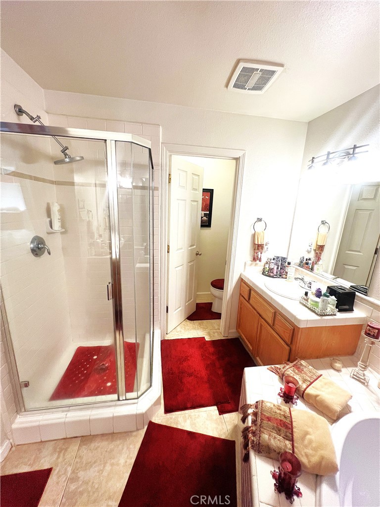 6168 W Scott Ave, Fresno, CA 93723