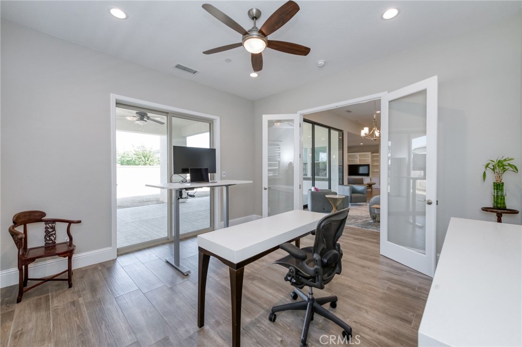 2687 Trenton, Clovis, CA 93619