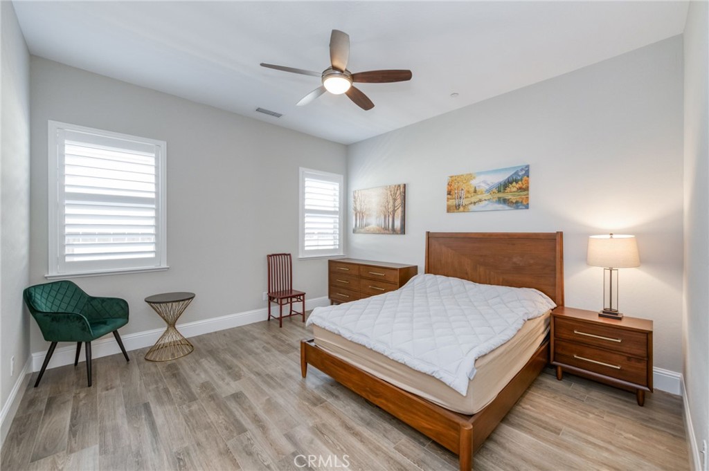 2687 Trenton, Clovis, CA 93619