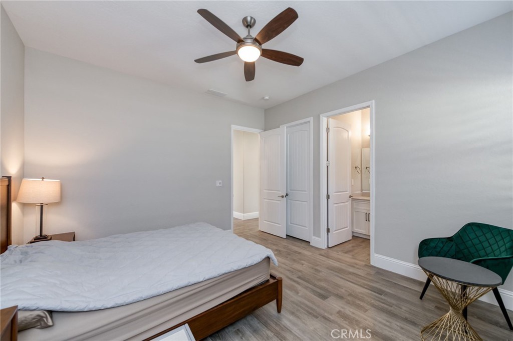 2687 Trenton, Clovis, CA 93619