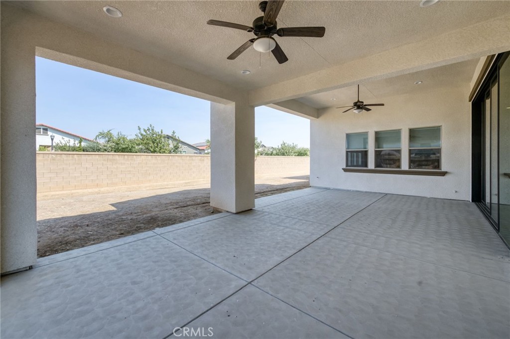 2687 Trenton, Clovis, CA 93619