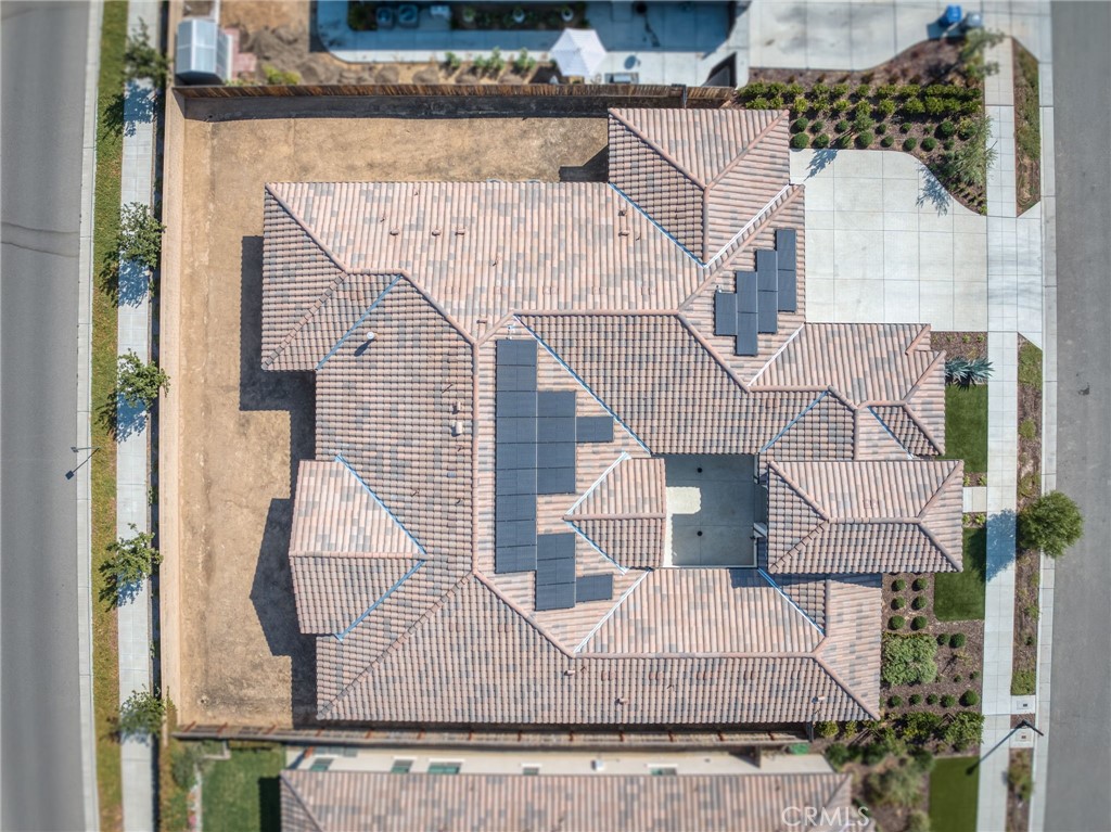 2687 Trenton, Clovis, CA 93619