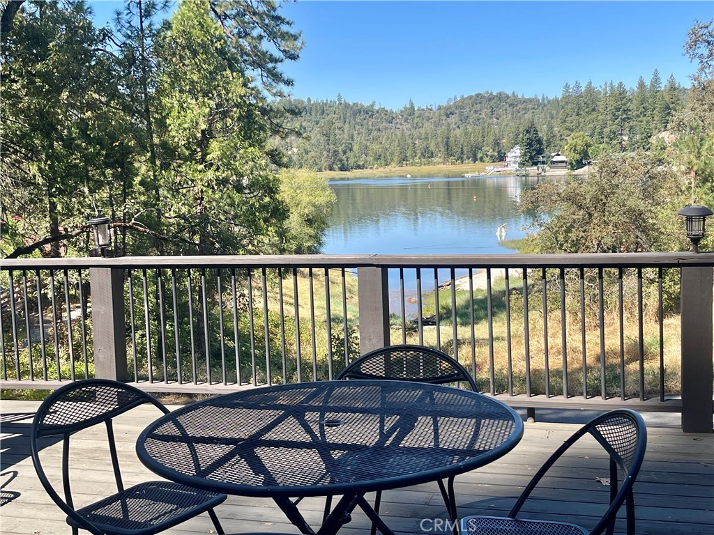 53637 53637 Road 432, Bass Lake, CA 93604