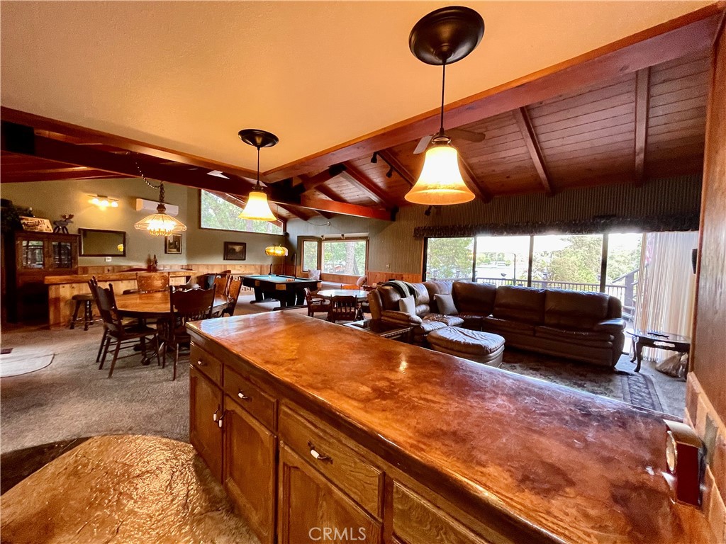 53637 53637 Road 432, Bass Lake, CA 93604