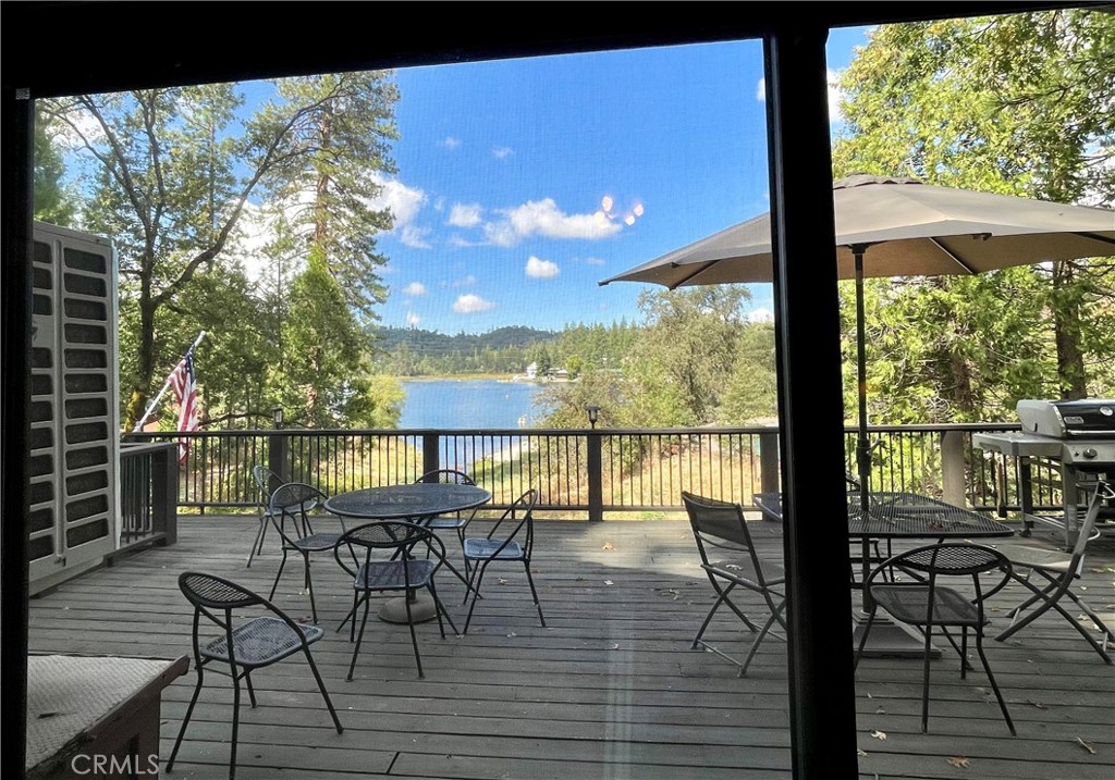 53637 53637 Road 432, Bass Lake, CA 93604