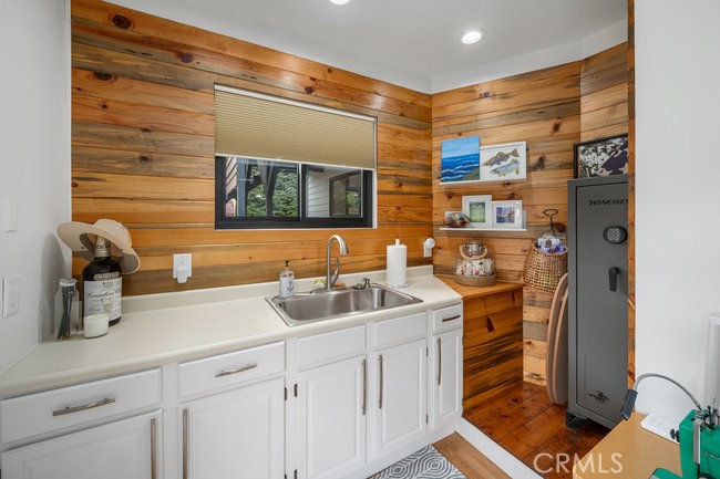 1648 Richard, Cambria, CA 93428