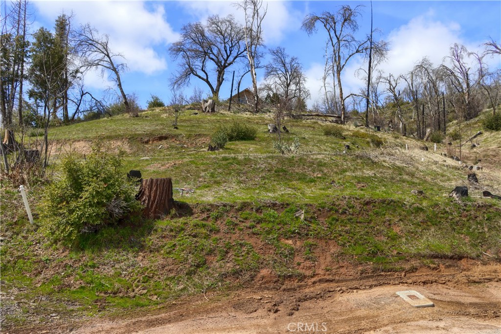 59827 Hillcrest, North Fork, CA 93643
