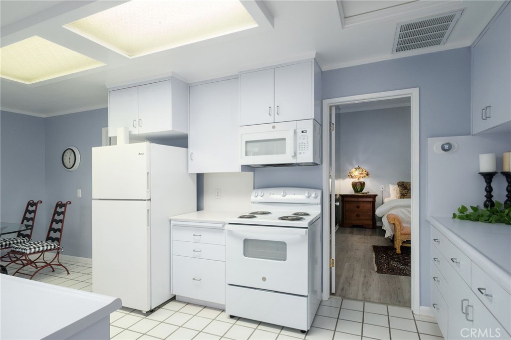 4175 N N Van Ness Blvd, Fresno, CA 93704