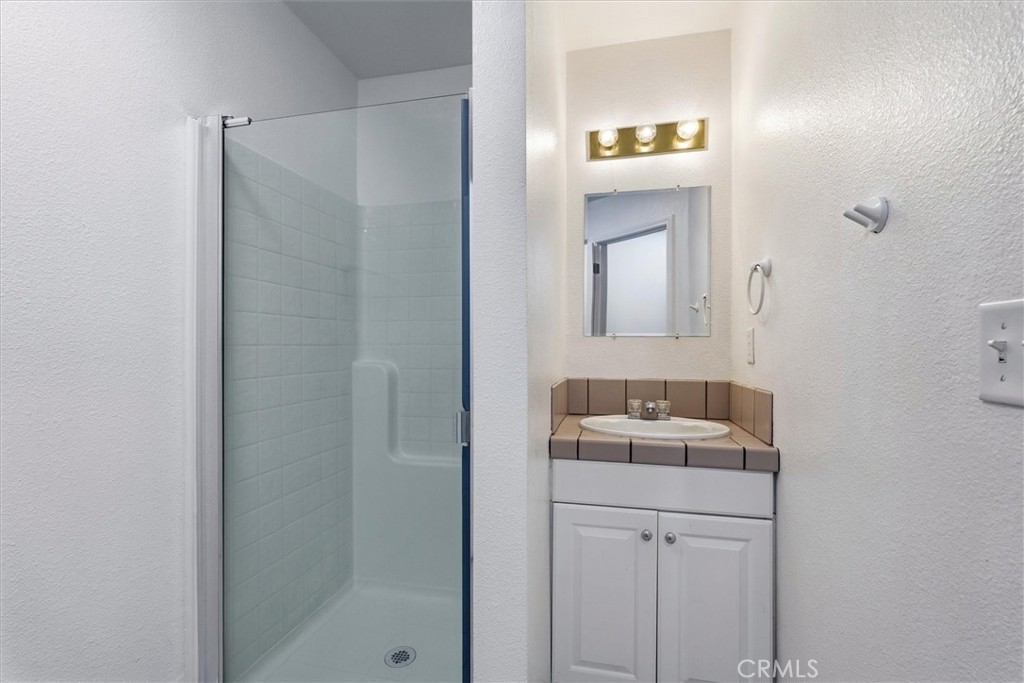 40501 Road 222 #105, Bass Lake, CA 93604