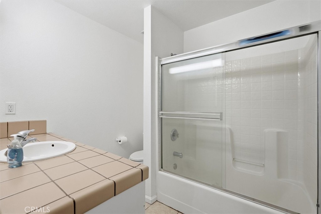 40501 Road 222 #105, Bass Lake, CA 93604