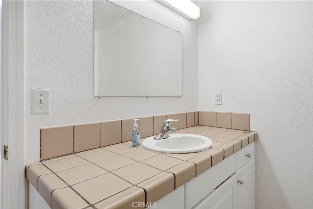 40501 Road 222 #105, Bass Lake, CA 93604