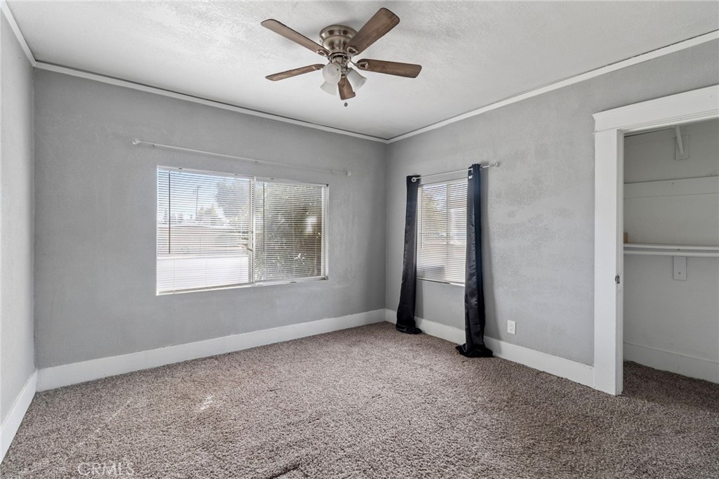 1211 E Clinton, Fresno, CA 93704