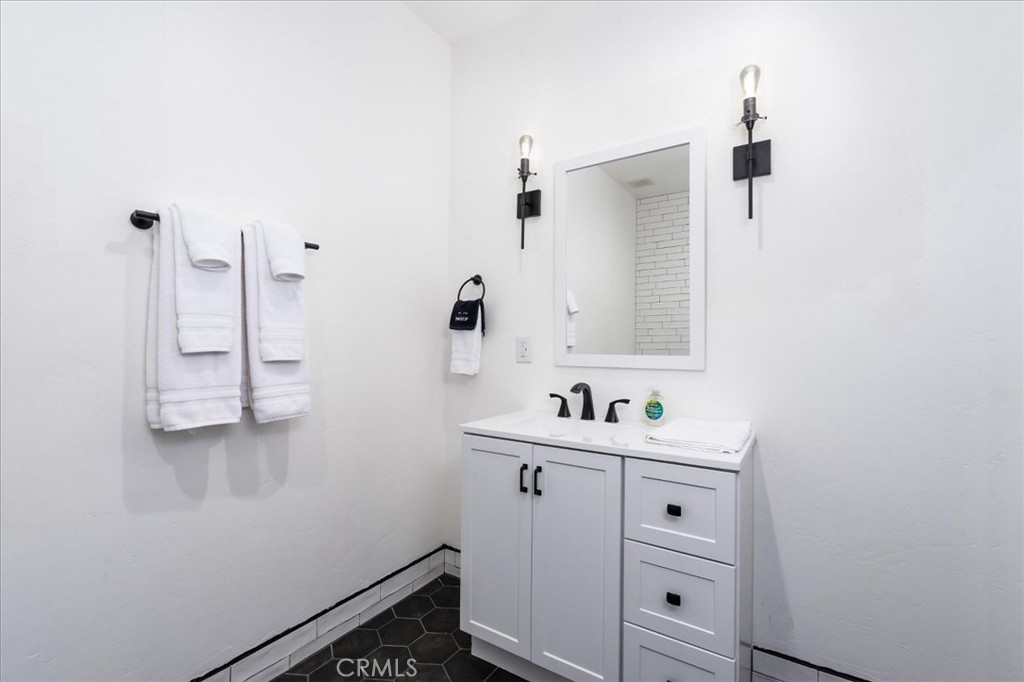 49271 Golden Oak, Oakhurst, CA 93644