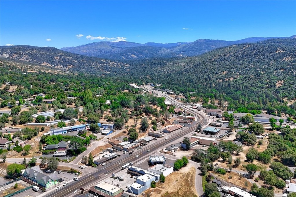 49271 Golden Oak, Oakhurst, CA 93644