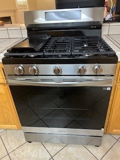 220 220 S Double Tree, Madera, CA 93637