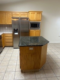 220 220 S Double Tree, Madera, CA 93637