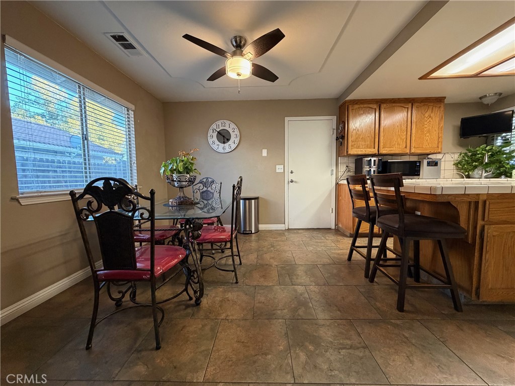 2023 Paul Ave, Clovis, CA 93611