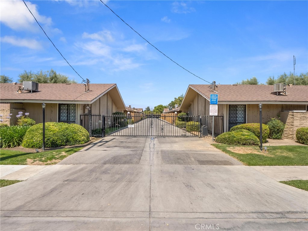 3749 N Fruit Ave #A, Fresno, CA 93705