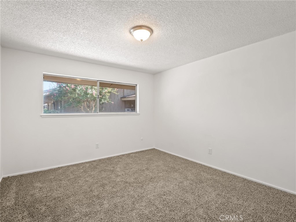3725 N Fruit Ave #B, Fresno, CA 93705