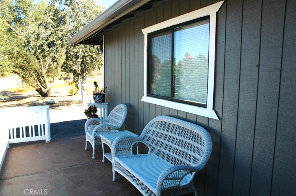 30717 Seminole Dr, Coarsegold, CA 93614