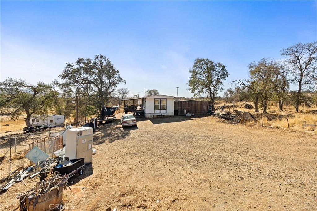 4963 Valley Ln, Catheys Valley, CA 93506