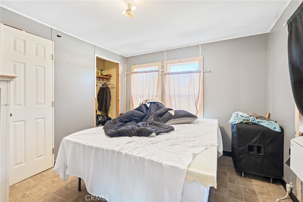 4963 Valley Ln, Catheys Valley, CA 93506