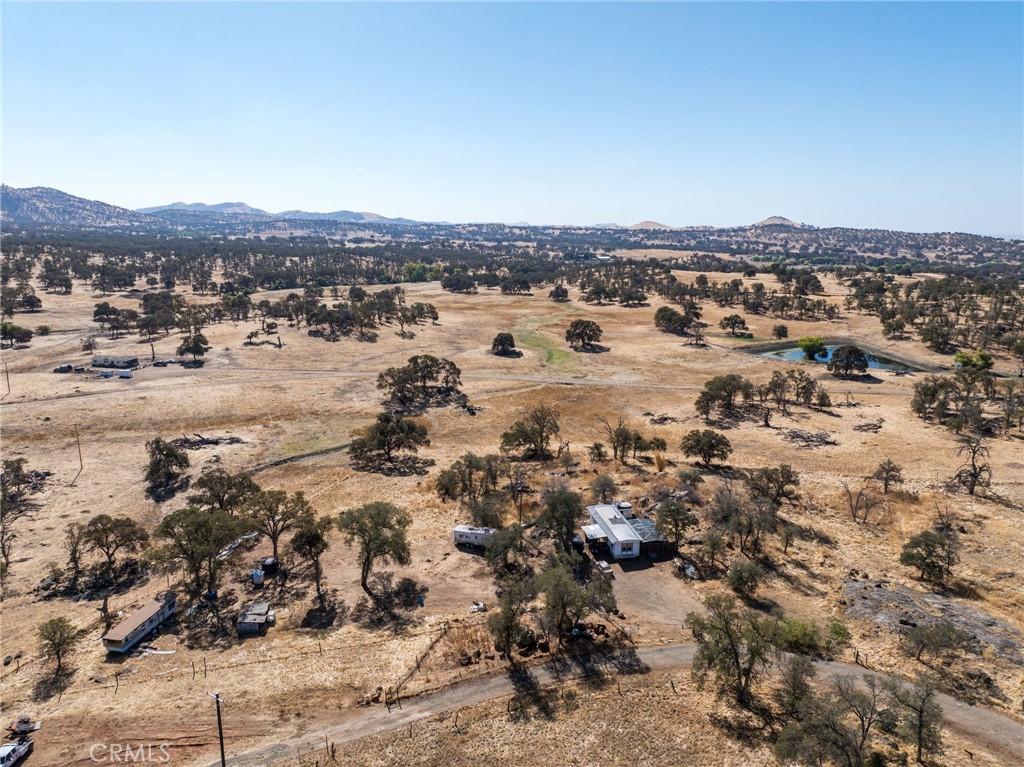 4963 Valley Ln, Catheys Valley, CA 93506