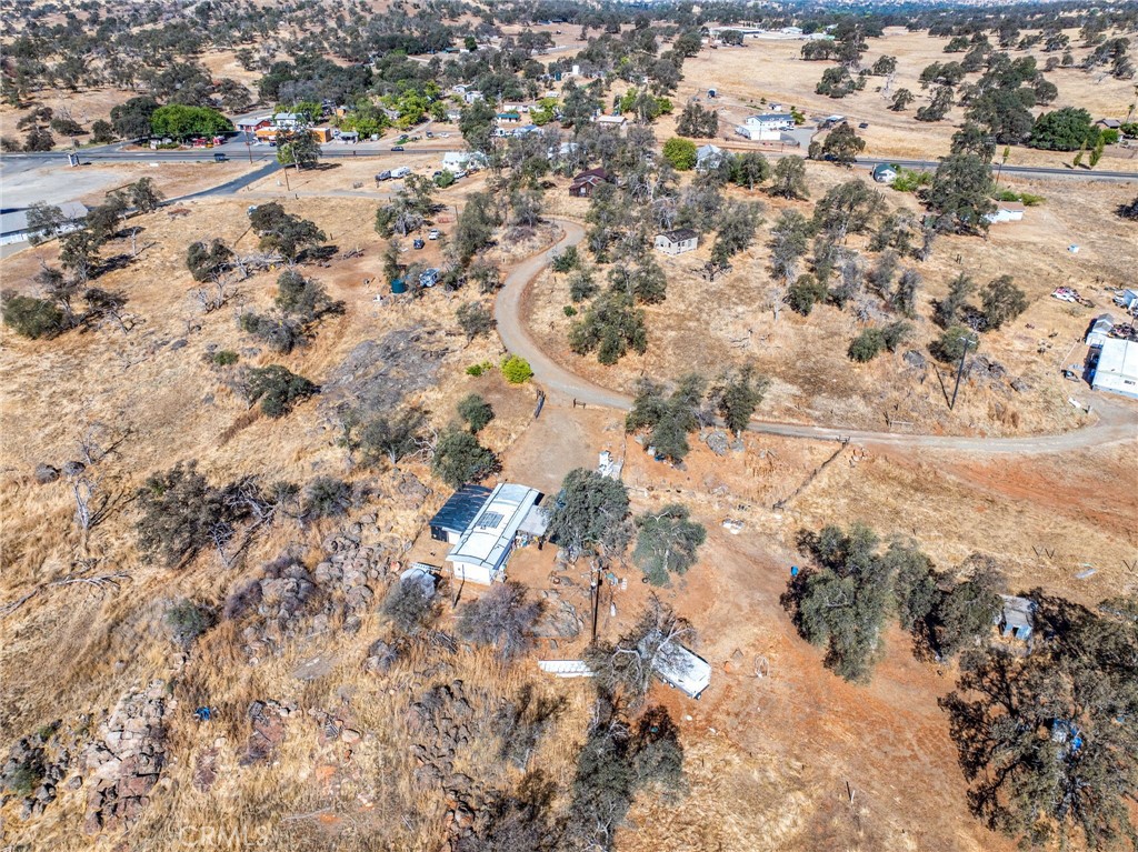 4963 Valley Ln, Catheys Valley, CA 93506