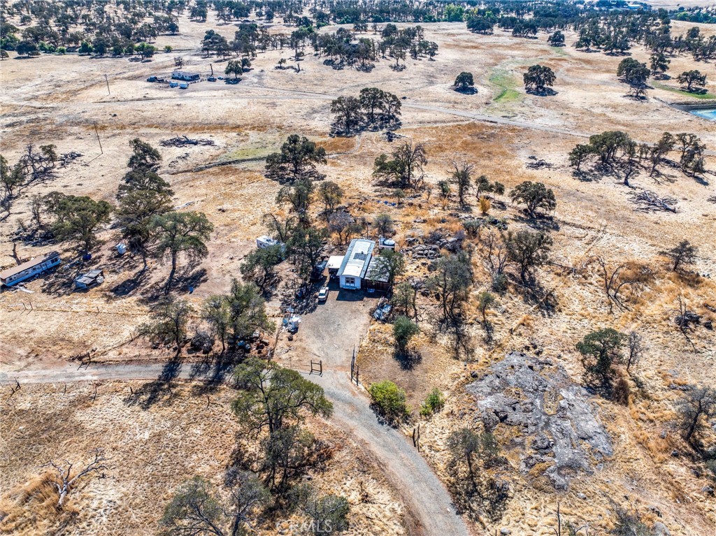 4963 Valley Ln, Catheys Valley, CA 93506