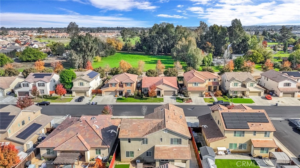 1776 WHITEASH, Clovis, CA 93619