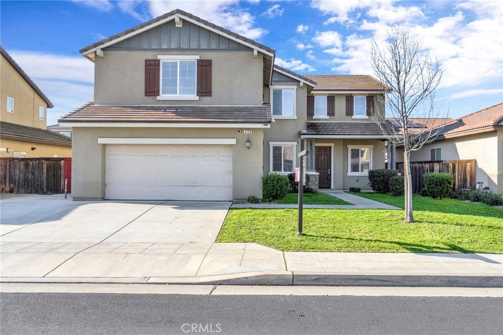 1776 WHITEASH, Clovis, CA 93619