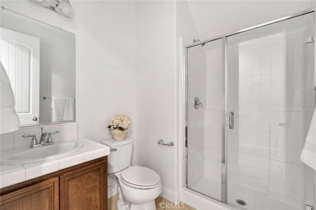 1776 WHITEASH, Clovis, CA 93619