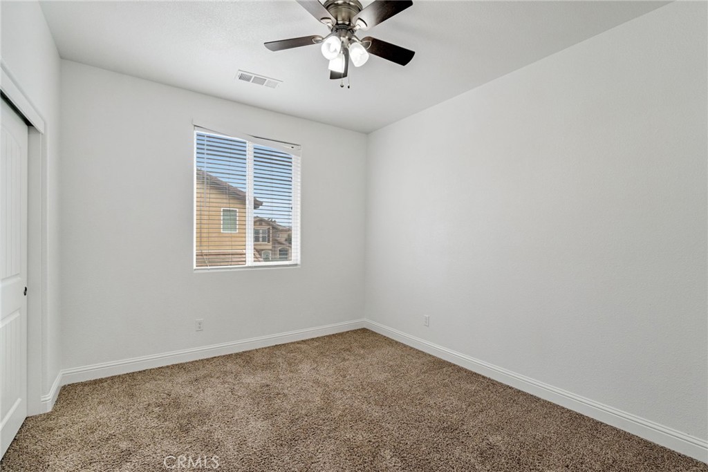 1776 WHITEASH, Clovis, CA 93619