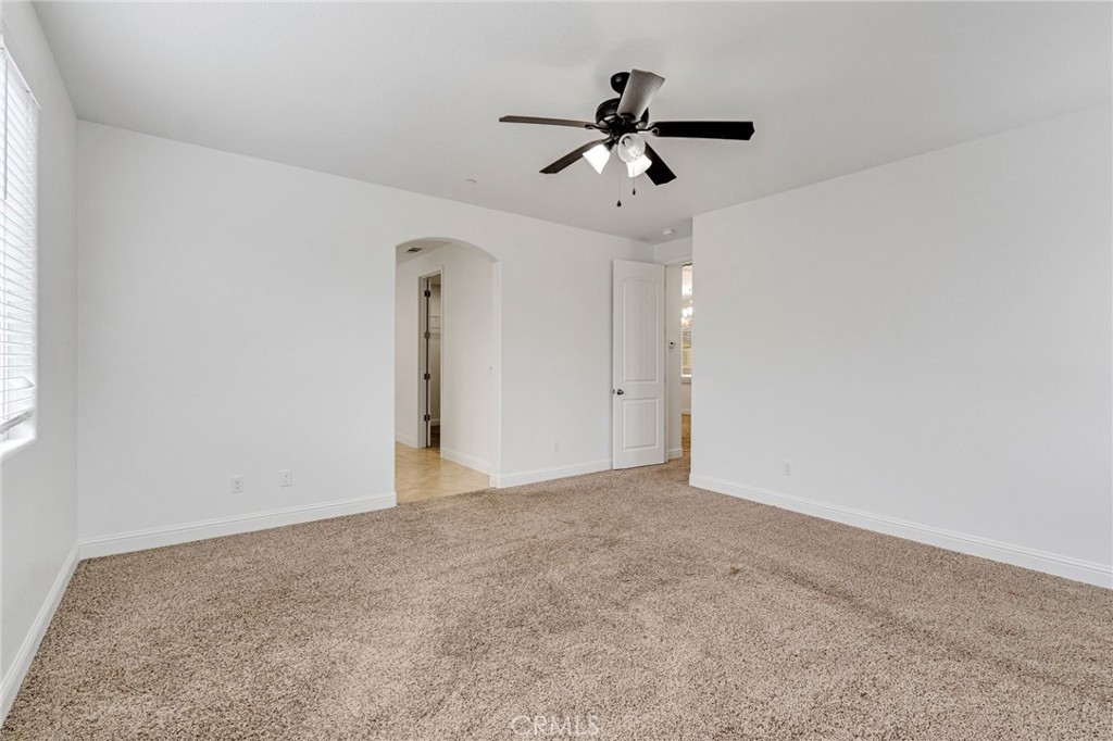 1776 WHITEASH, Clovis, CA 93619