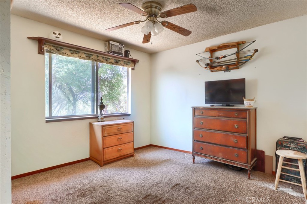 51648 Coyote Ridge, Oakhurst, CA 93644