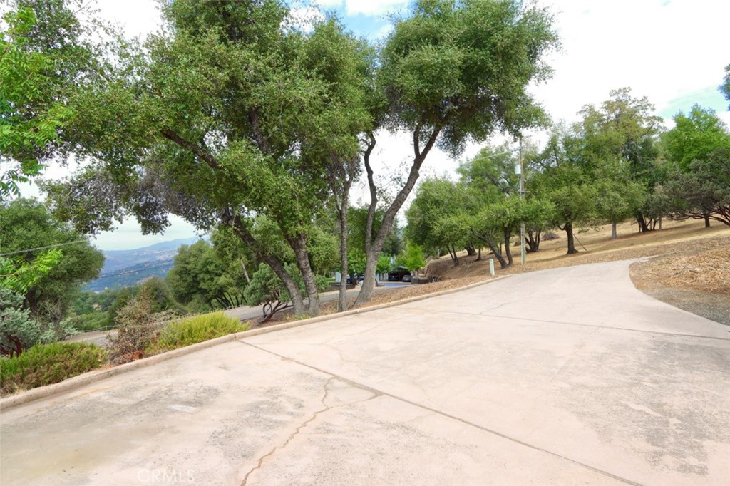 51648 Coyote Ridge, Oakhurst, CA 93644