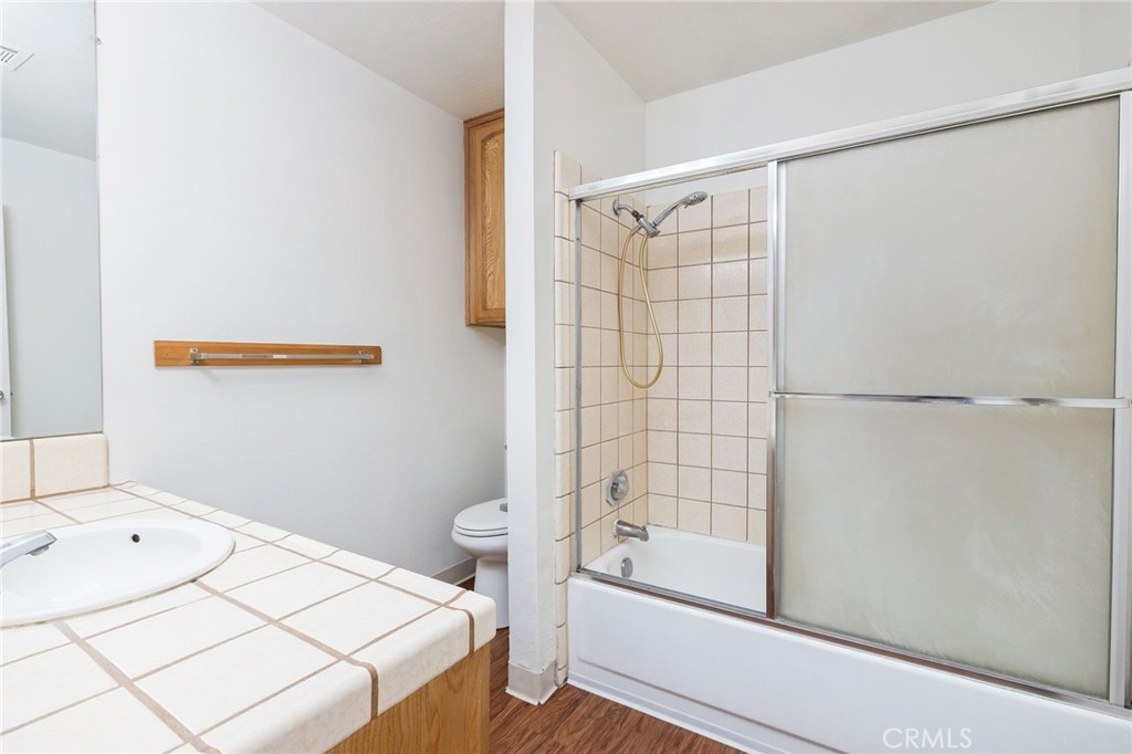 49400 River Park #17, Oakhurst, CA 93644