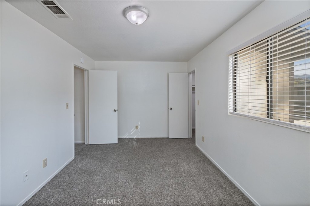 49400 River Park #17, Oakhurst, CA 93644