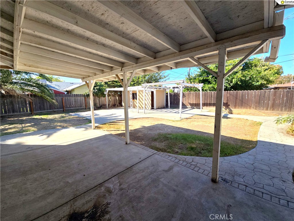 1923 W Pontiac, Fresno, CA 93705