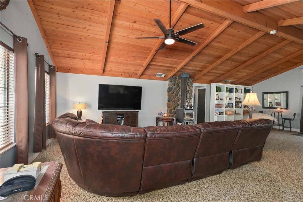 31185 Brave Eagle Ct, Coarsegold, CA 93614