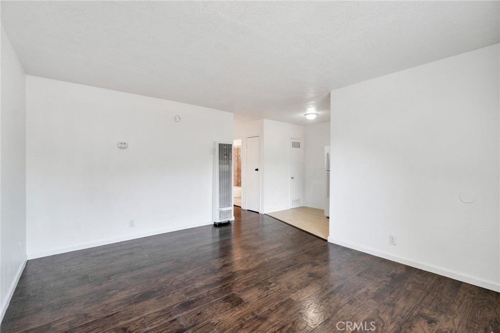 1409 E Cambridge, Fresno, CA 93704