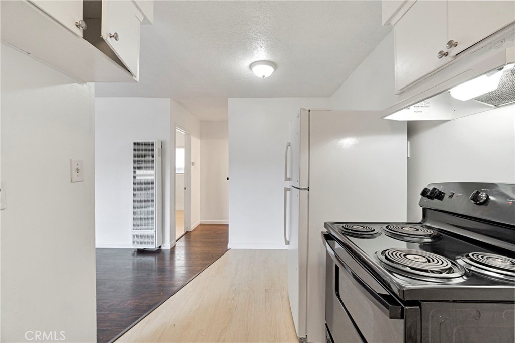 1409 E Cambridge, Fresno, CA 93704