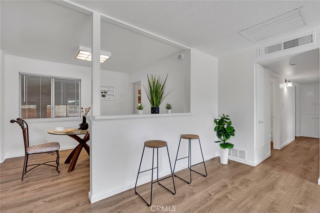 941 Granada, Los Banos, CA 93635