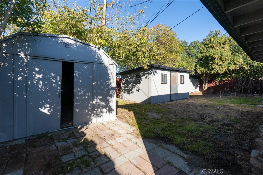 941 Granada, Los Banos, CA 93635