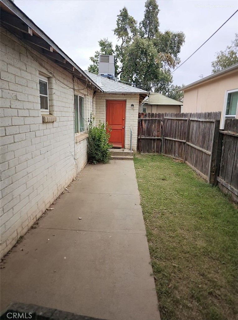 114 N J St, Madera, CA 93637