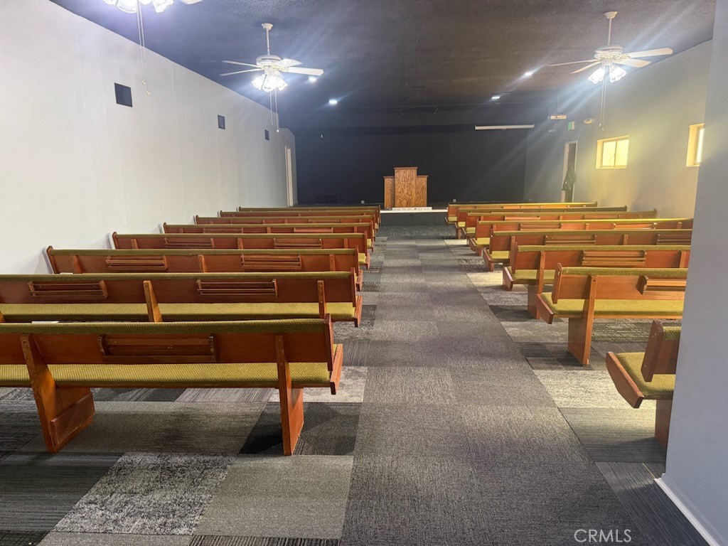 958 S Prospect St #A, Porterville, CA 93257