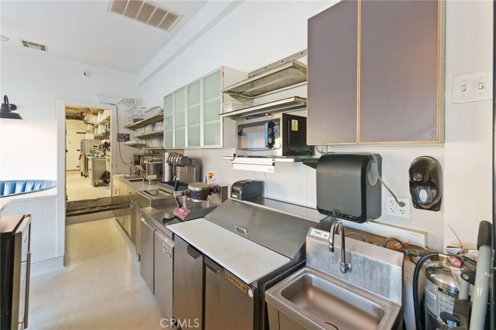 5038 State Highway, Mariposa, CA 95338