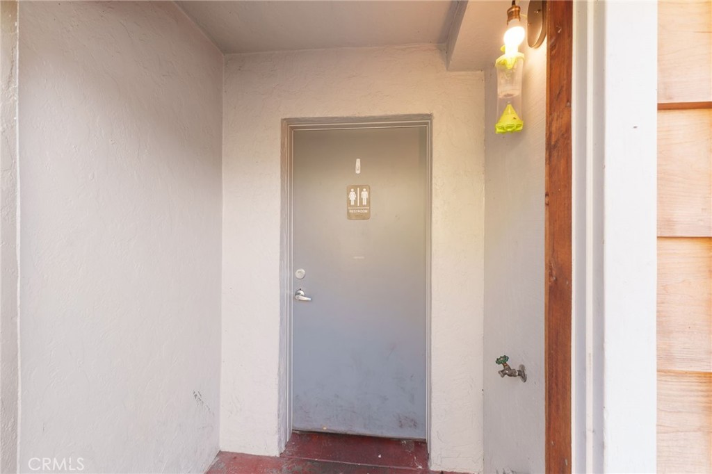 5038 State Highway, Mariposa, CA 95338